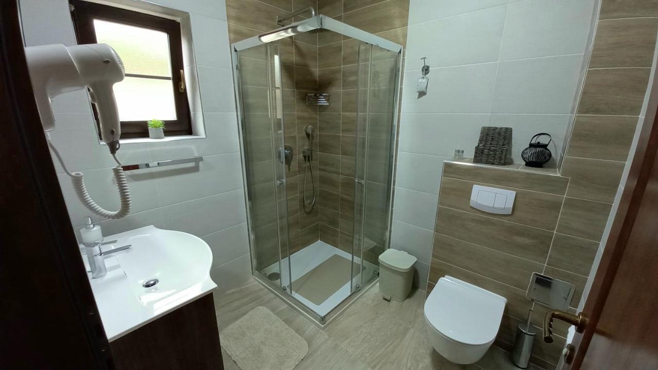פליטויקה סלו B&B Plitvice Lakes Villa Prica מראה חיצוני תמונה