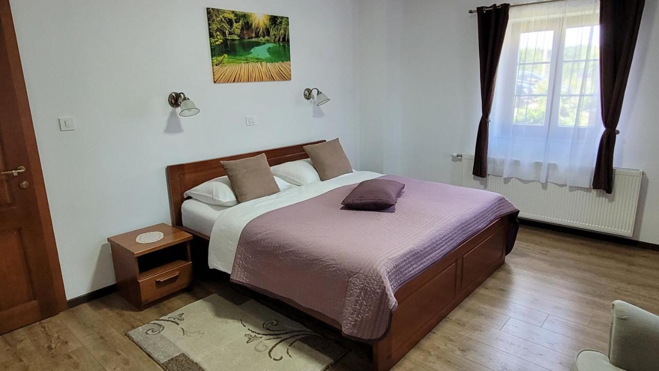 פליטויקה סלו B&B Plitvice Lakes Villa Prica מראה חיצוני תמונה