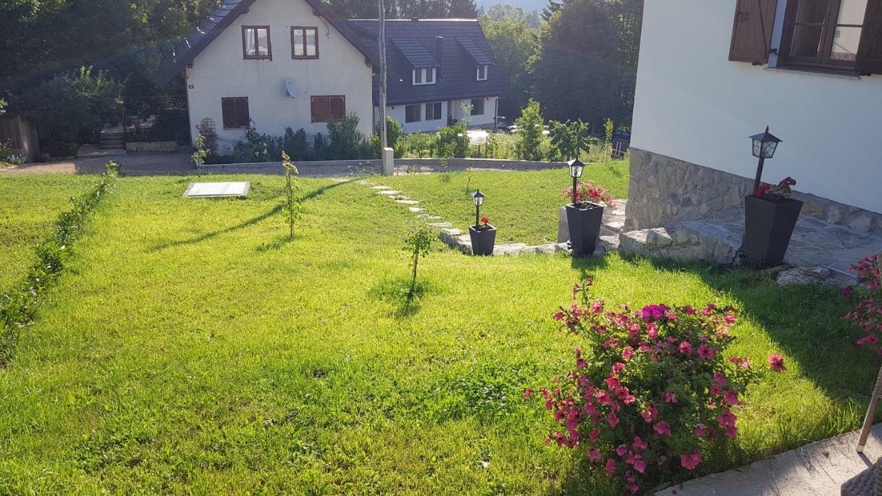 פליטויקה סלו B&B Plitvice Lakes Villa Prica מראה חיצוני תמונה